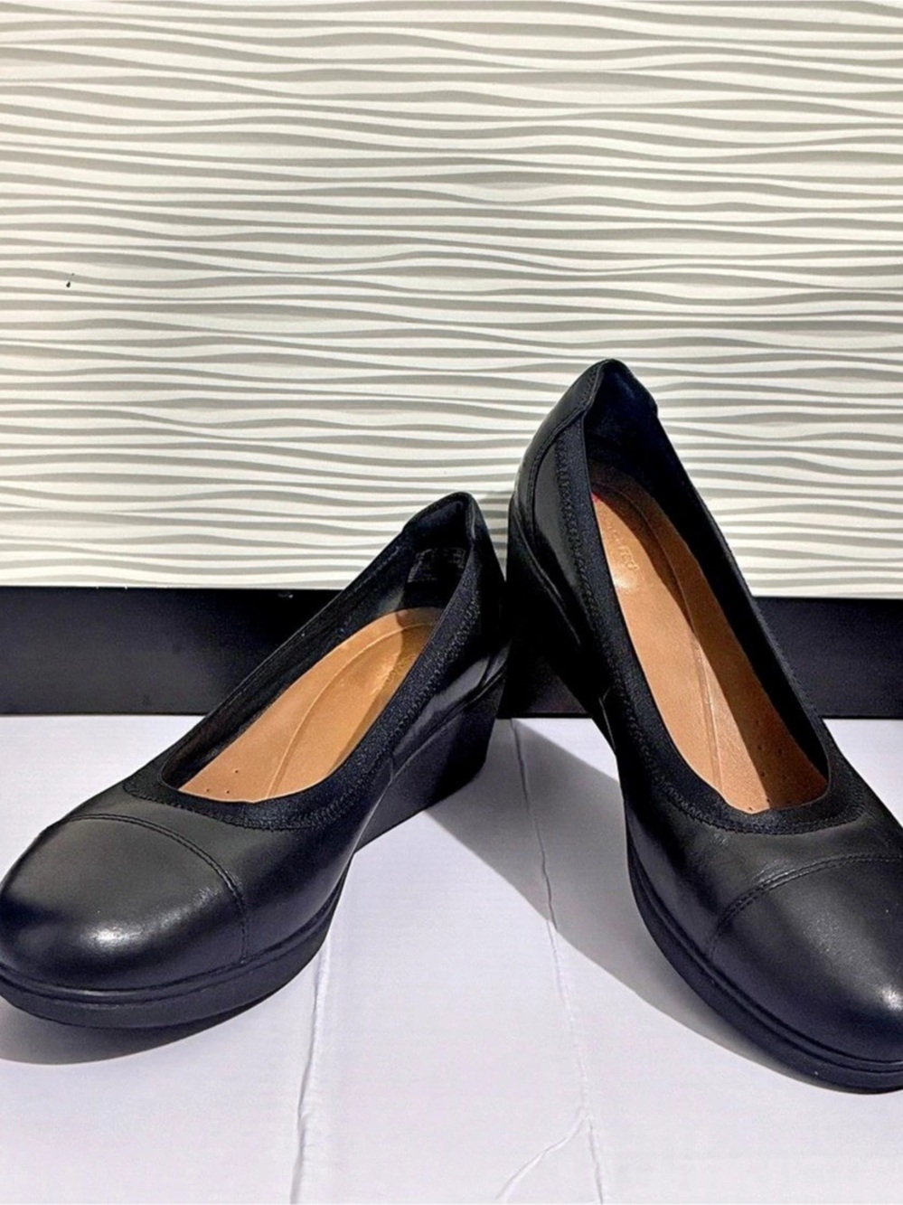 Unstructured Clarks Black Leather Platform Heels